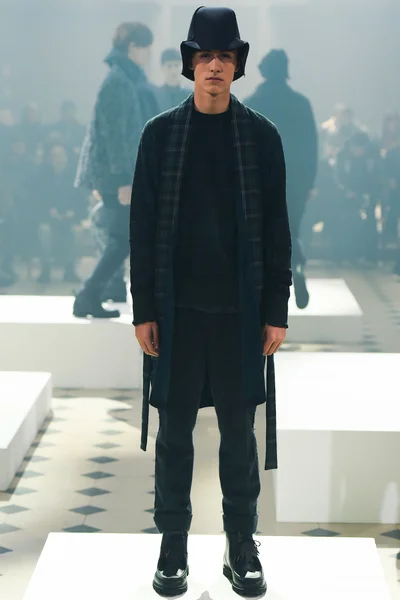 Look 22